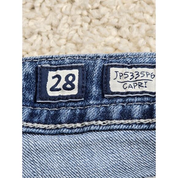 Miss Me Capri Jeans Womens Size 28 Blue Denim Cross Y2K Embellished JP5335P6 - Picture 9 of 16